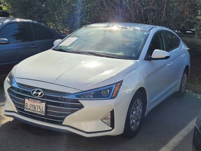 Used 2019 Hyundai Elantra SE w/ Cargo Package