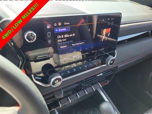 Used 2024 Chevrolet Colorado Z71 w/ Z71 Convenience Package 2 image 21