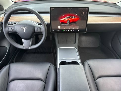 Used 2023 Tesla Model 3 Standard Range image 13