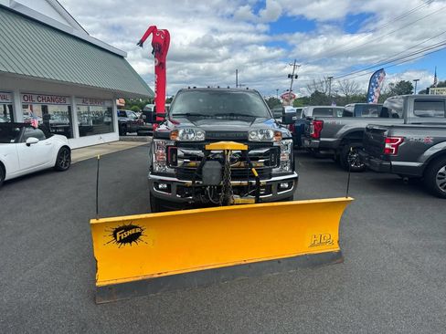 Used 2019 Ford F250 XLT w/ XLT Premium Package AWD/4WD image 2