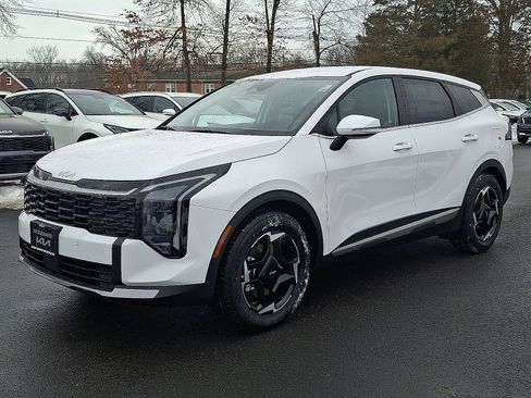 New 2026 Kia Sportage EX FWD image 2