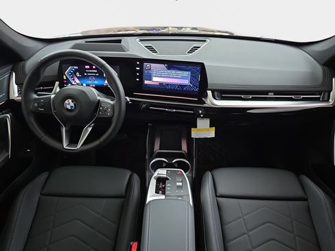 New 2026 BMW X1 xDrive28i w/ Technology Package AWD/4WD image 10