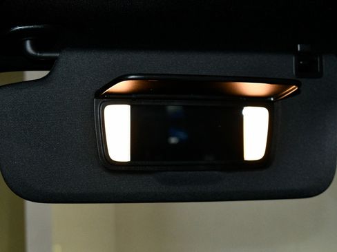 Used 2025 GMC Sierra 1500 AT4 w/ AT4 Premium Package image 21