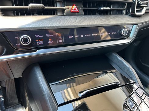 Certified 2025 Kia Sportage X-Line AWD/4WD image 24