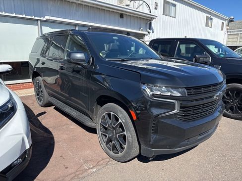 Used 2023 Chevrolet Tahoe RST w/ Luxury Package image 3