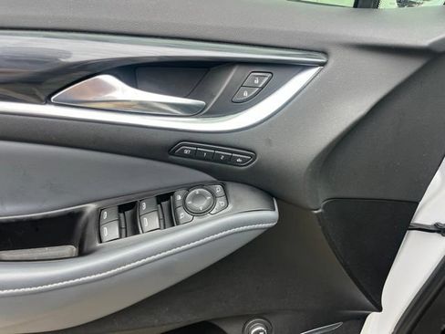 Used 2018 Buick Enclave Premium w/ Trailering Package FWD image 12