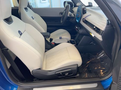 Certified 2025 MINI Cooper S image 30