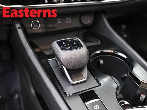 Used 2023 Nissan Rogue SV w/ SV Premium B Package AWD/4WD image 13