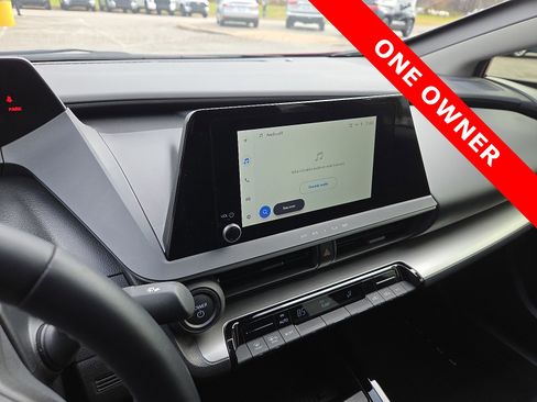 Used 2023 Toyota Prius LE image 16
