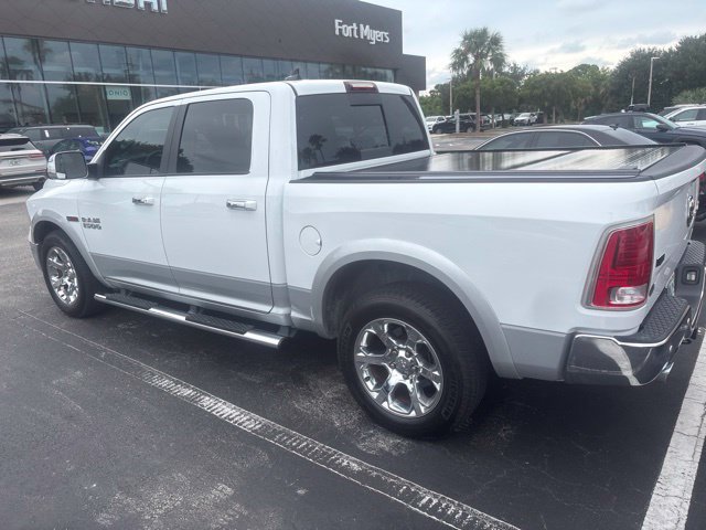 Used 2015 RAM 1500 Laramie w/ Convenience Group AWD/4WD image 4