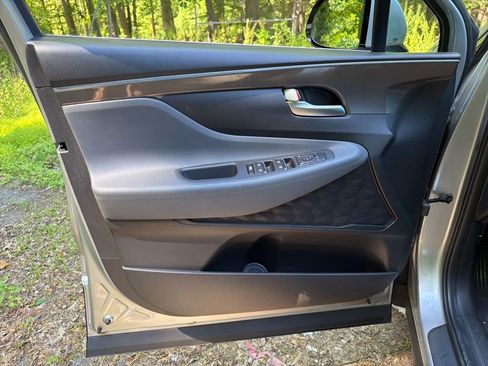 Certified 2023 Hyundai Santa Fe SEL FWD image 18