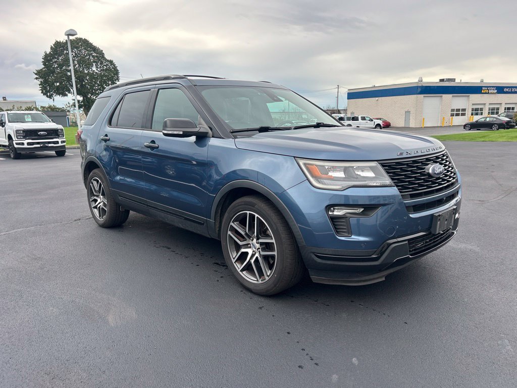Used 2018 Ford Explorer Sport w/ Equipment Group 401A AWD/4WD image 4