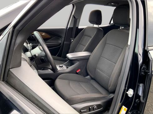 Used 2020 GMC Terrain SLE w/ Driver Convenience Package AWD/4WD image 9