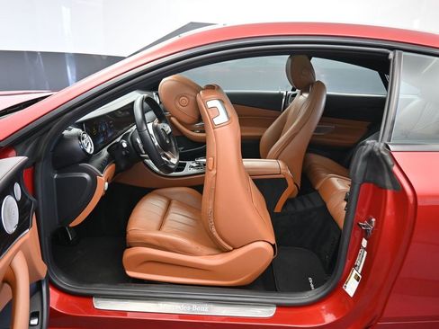 Used 2019 Mercedes-Benz E 450 Coupe w/ AMG Line Package image 35