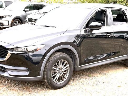 Used 2017 MAZDA CX-5 Touring w/ Preferred Equipment Package FWD image 1
