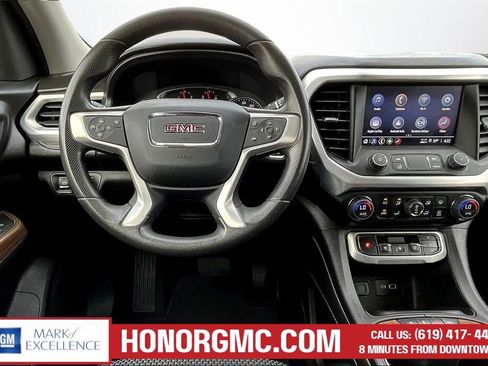 Used 2023 GMC Acadia SLE w/ Elevation Edition image 8