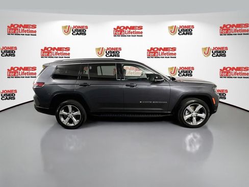 Used 2022 Jeep Grand Cherokee L Limited AWD/4WD image 19