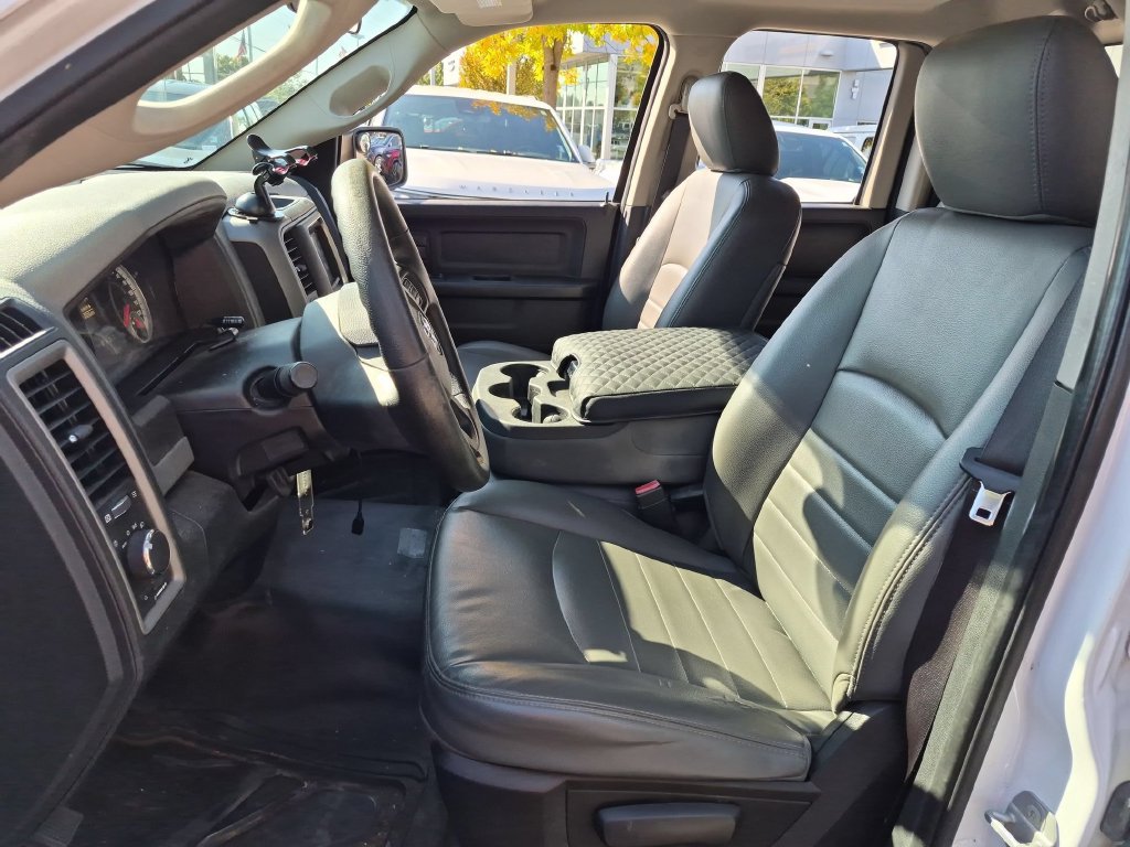 Used 2015 RAM 1500 Tradesman RWD image 12