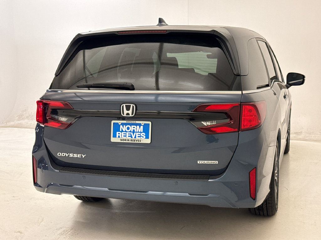 New 2027 Honda Odyssey Touring image 9