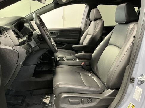 Used 2024 Honda Odyssey Sport image 14