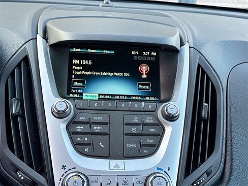 Used 2016 Chevrolet Equinox LT w/ Convenience Package image 12