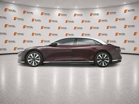 Used 2024 Lucid Air Touring AWD/4WD image 47