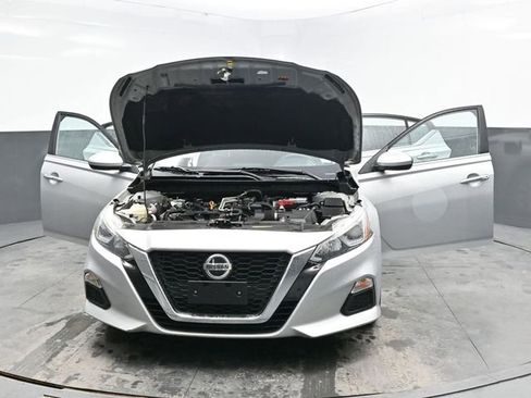 Used 2021 Nissan Altima 2.5 S FWD image 32