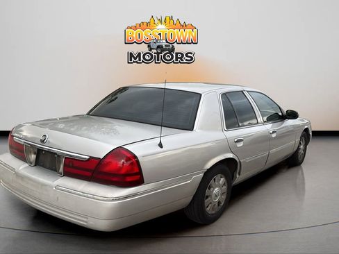 Used 2005 Mercury Grand Marquis LS image 7