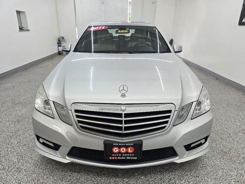 Used 2011 Mercedes-Benz E 350 Sedan image 2