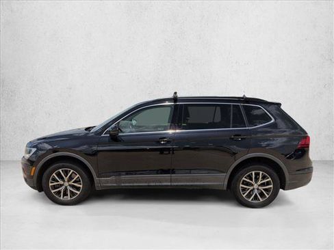 Used 2019 Volkswagen Tiguan S AWD/4WD image 9