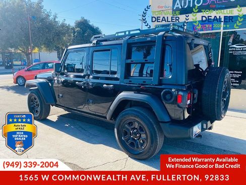 Used 2018 Jeep Wrangler Unlimited Sport image 14