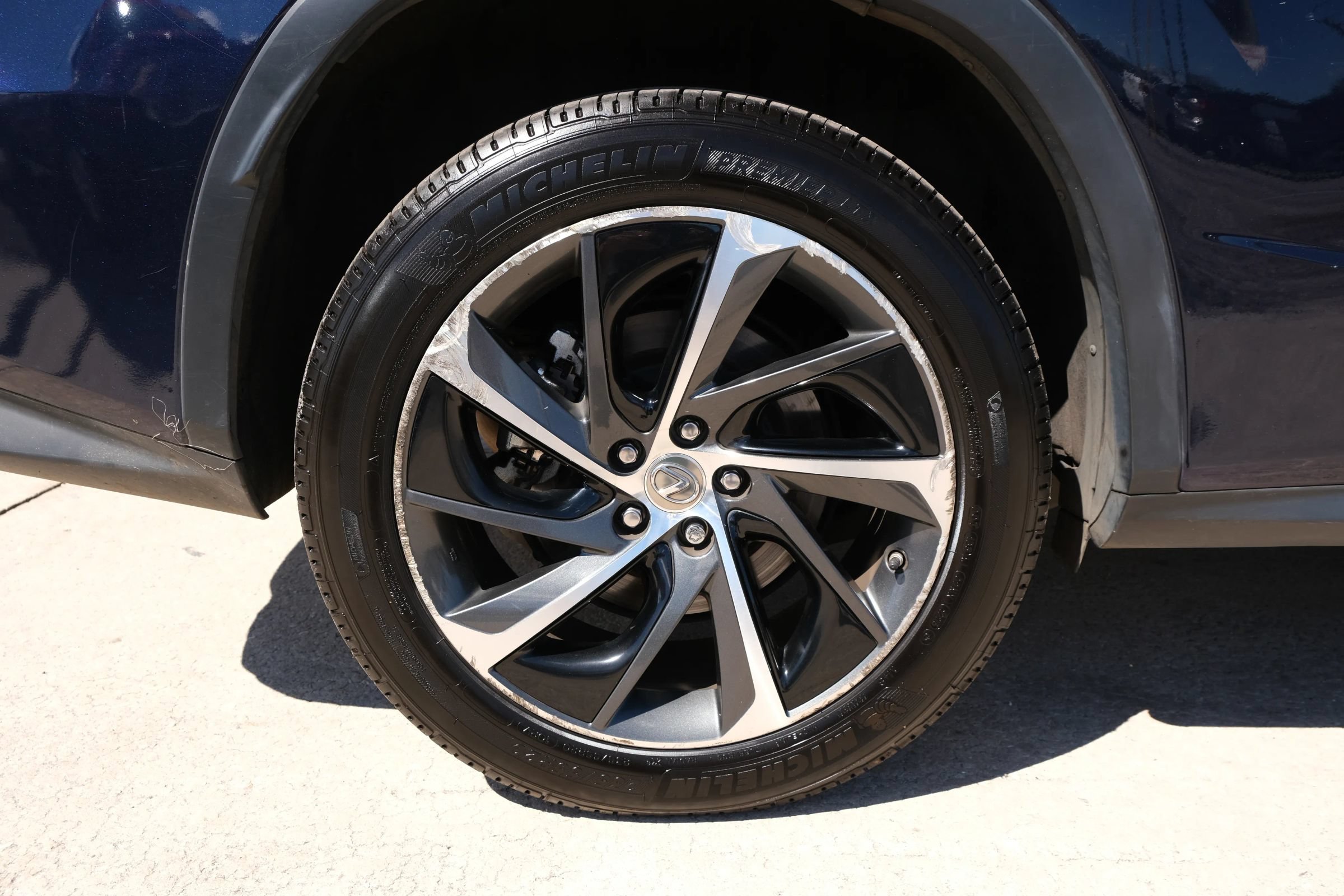 Used 2017 Lexus RX 350 FWD w/ Luxury Package image 19