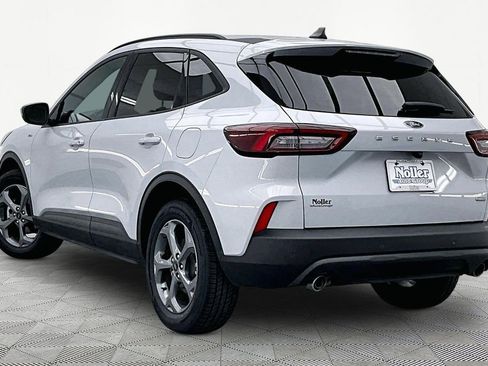 Certified 2025 Ford Escape ST-Line Select w/ Tech Pack #1 AWD/4WD image 13