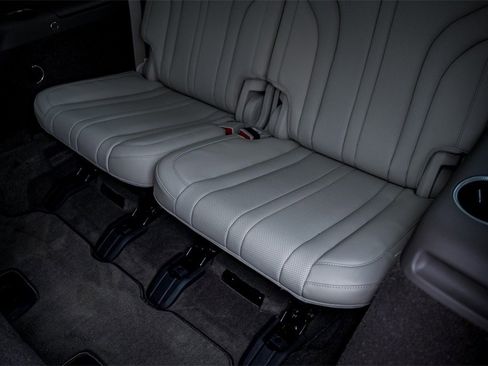 Used 2022 Genesis GV80 3.5T Advanced + image 32