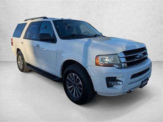 Used 2015 Ford Expedition XLT video 3