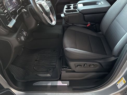 Used 2023 GMC Sierra 1500 Elevation image 7