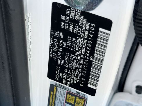 Used 2025 Kia EV6 Light RWD image 29
