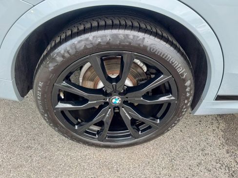 Used 2023 BMW X7 xDrive40i w/ Executive Package AWD/4WD image 11