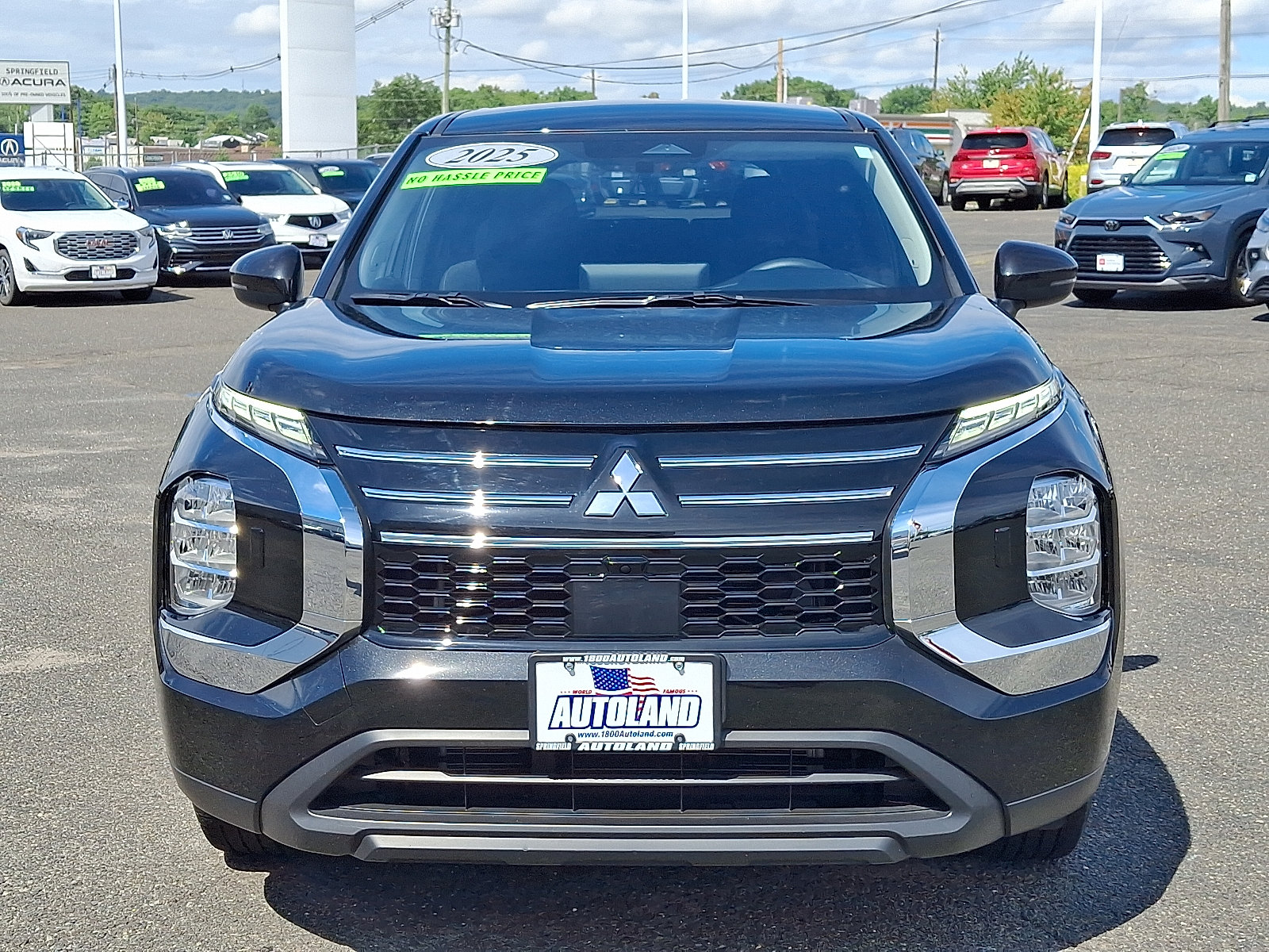Used 2025 Mitsubishi Outlander ES AWD/4WD image 2