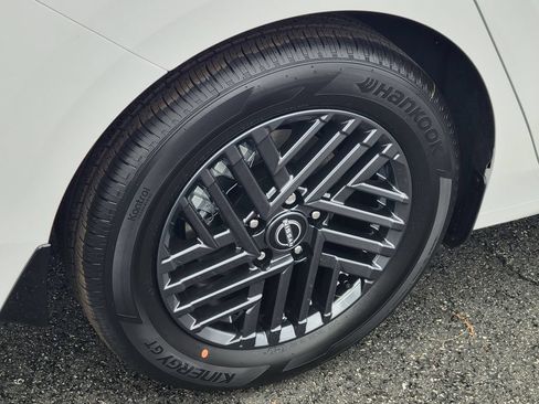 New 2026 Nissan Sentra SV w/ Floor Mat Package FWD image 3