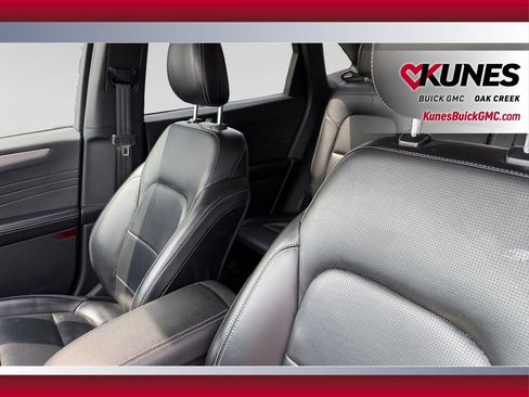 Used 2024 Ford Escape Platinum AWD/4WD image 23