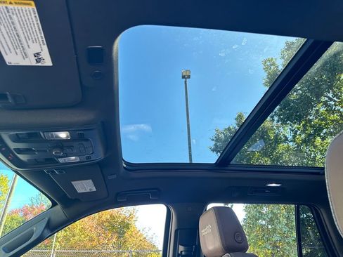 Used 2023 Chevrolet Tahoe High Country image 20