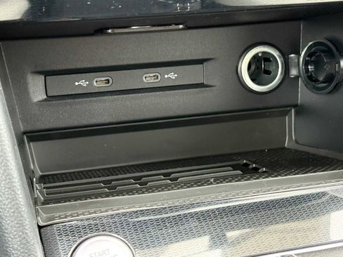New 2026 Volkswagen Taos SE AWD/4WD image 19
