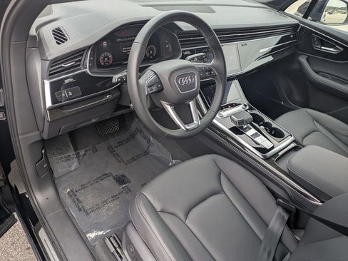 Used 2025 Audi Q7 3.0T Premium Plus image 10