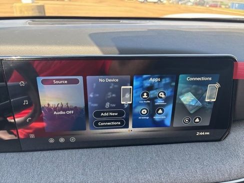 New 2026 Nissan Kicks SV w/ SV Premium Package image 16