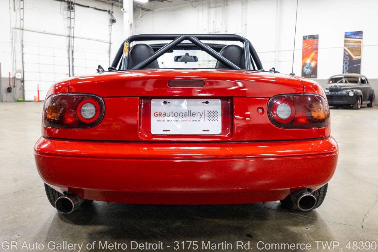 Used 1996 MAZDA MX-5 Miata RWD image 7