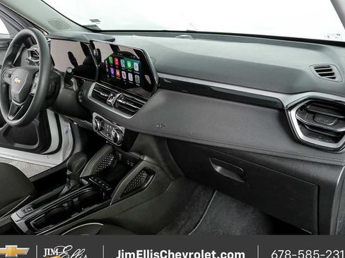 Certified 2025 Chevrolet TrailBlazer LT AWD/4WD image 21