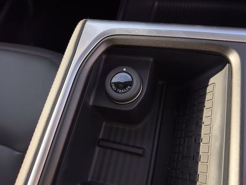 New 2025 Ford Expedition Active RWD image 62