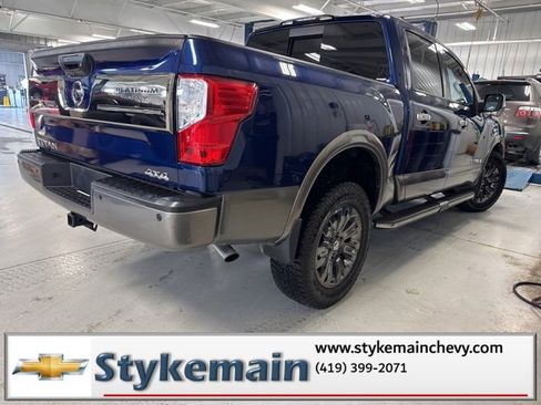 Used 2017 Nissan Titan Platinum Reserve image 14