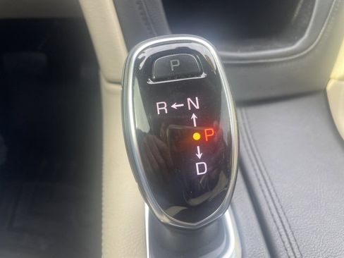 Used 2017 Cadillac XT5 Premium Luxury w/ Driver Assist Package image 29